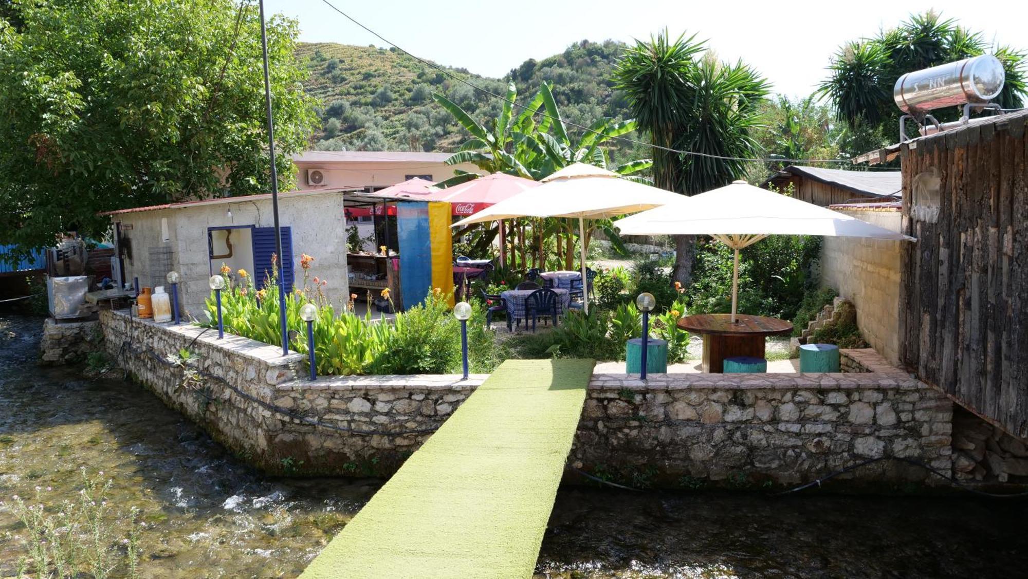 Bunec Seascape Villa Piqeras Экстерьер фото